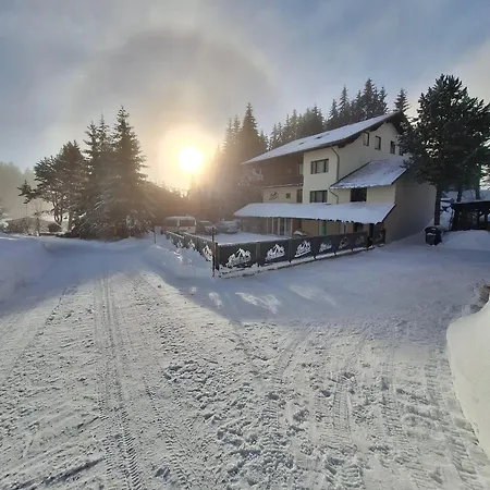 Konukevi Alpenklub 3*