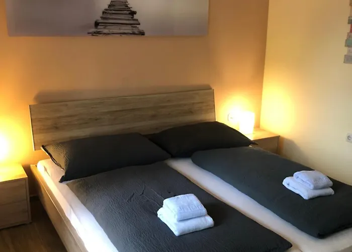 Alpenklub بيت ضيافة